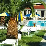 Captains De Luxe 3*
