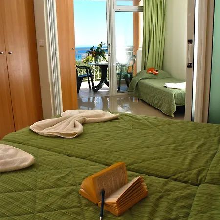 Captains De Luxe 3* Argassi