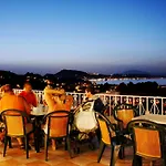 Captains De Luxe Semesteranläggning (resort)