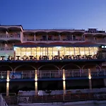 Captains De Luxe Semesteranläggning (resort)
