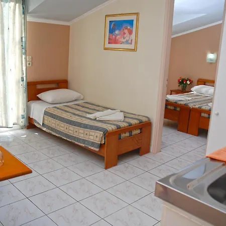 Captains De Luxe Θέρετρο 3*