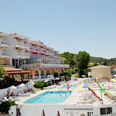Captains De Luxe 3*