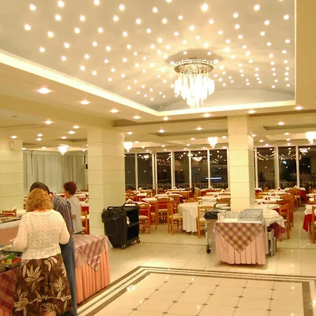 Captains De Luxe 3* Αργάσι