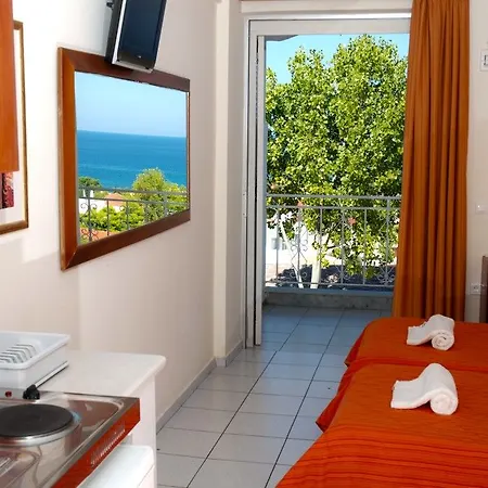 Θέρετρο Captains De Luxe 3*