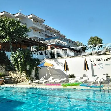 Captains De Luxe Θέρετρο 3*