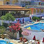 Captains De Luxe Resort