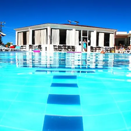 Captains Resort Argassi