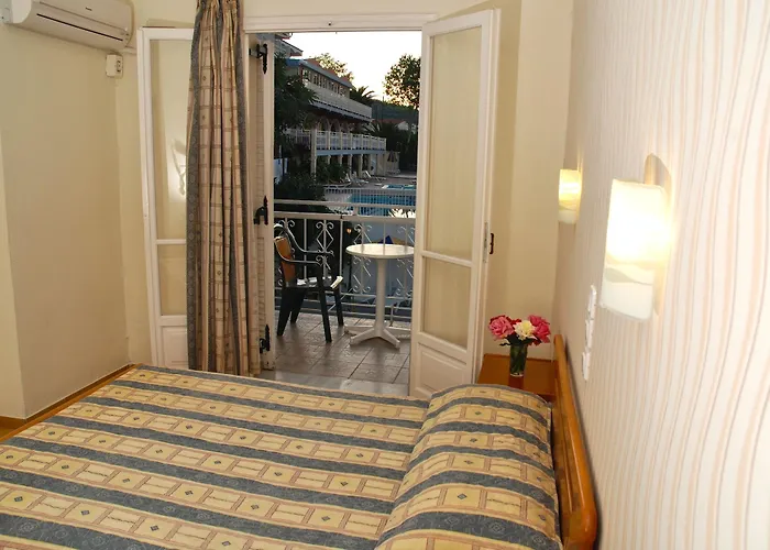 Captains De Luxe Resort