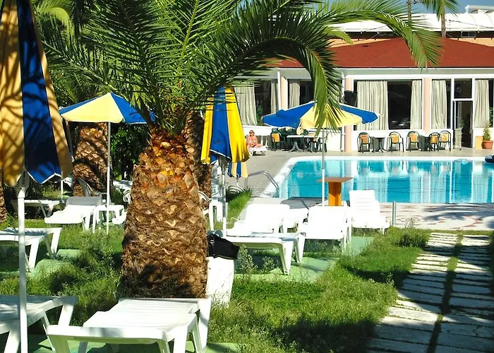 Captains De Luxe 3*