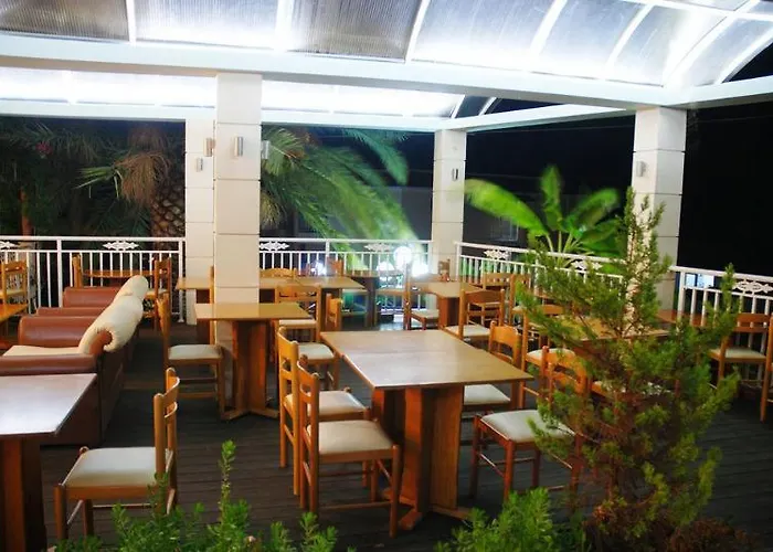 Captains De Luxe Resort 3*